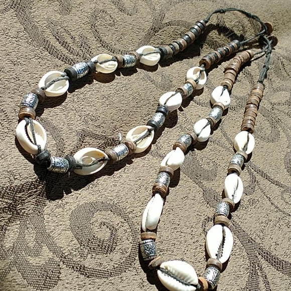 NWOT Pair of Cowrie Shell Chokers - Picture 1 of 4